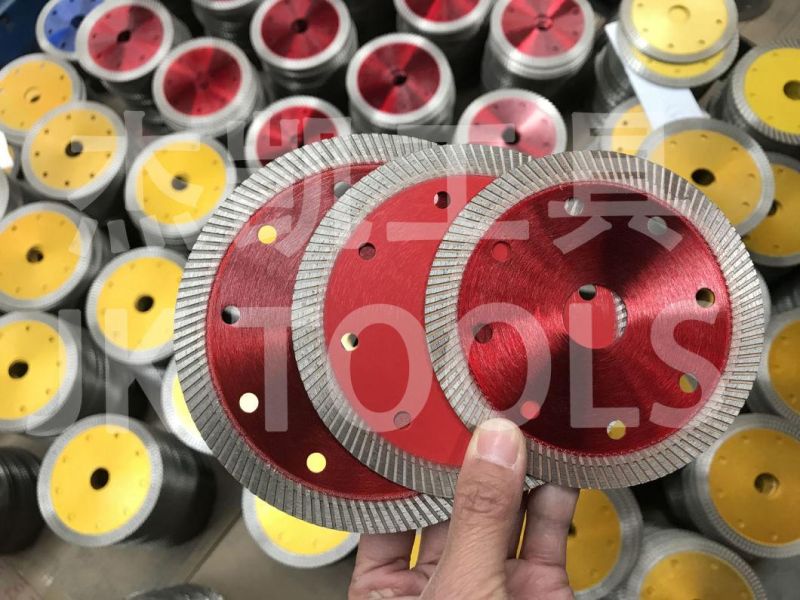 Professional Cutting Ceramic and Tile /Diamond Saw Blade