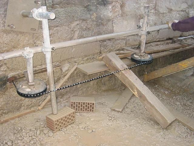 Concrete Cutting Diamond Wire Saw with Sintered Diamond Beads