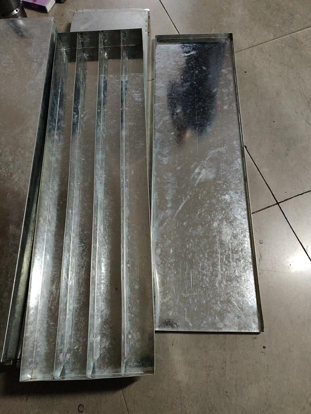 Hq Galvanized Sheet Iron Core Tray with Lid