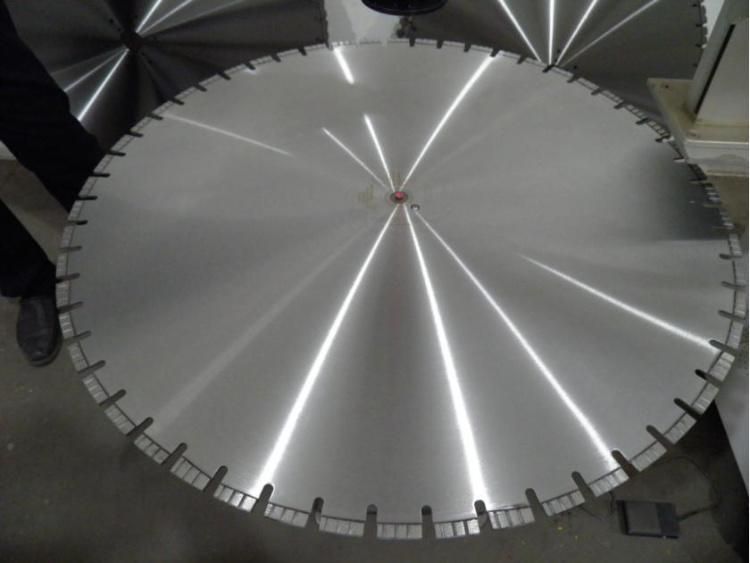 1100mm Prestressed Concrete Saw Blades Diamond Cutting Disc for Cutting Hollow Slabs